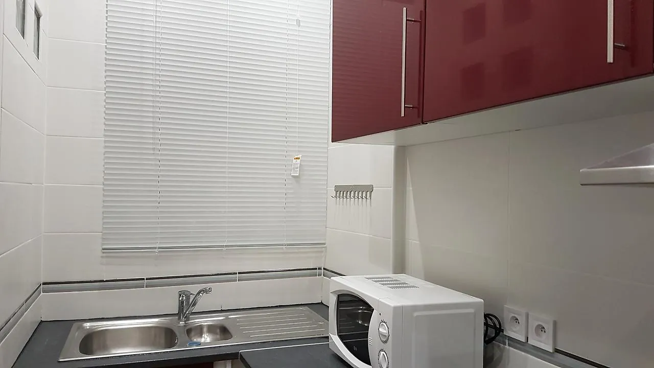 Republic Boulevard Center Beausoleil Apartmán