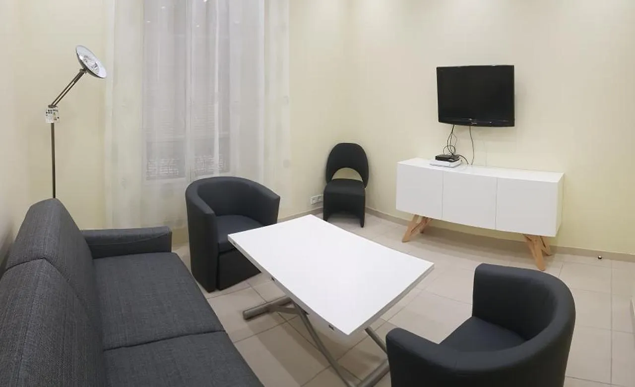 Republic Boulevard Center Beausoleil 0*,